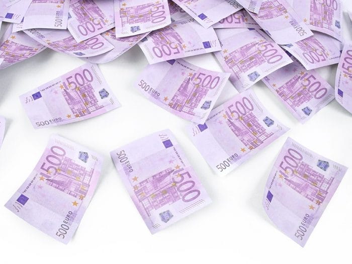 Canon de confettis en billets de 500€